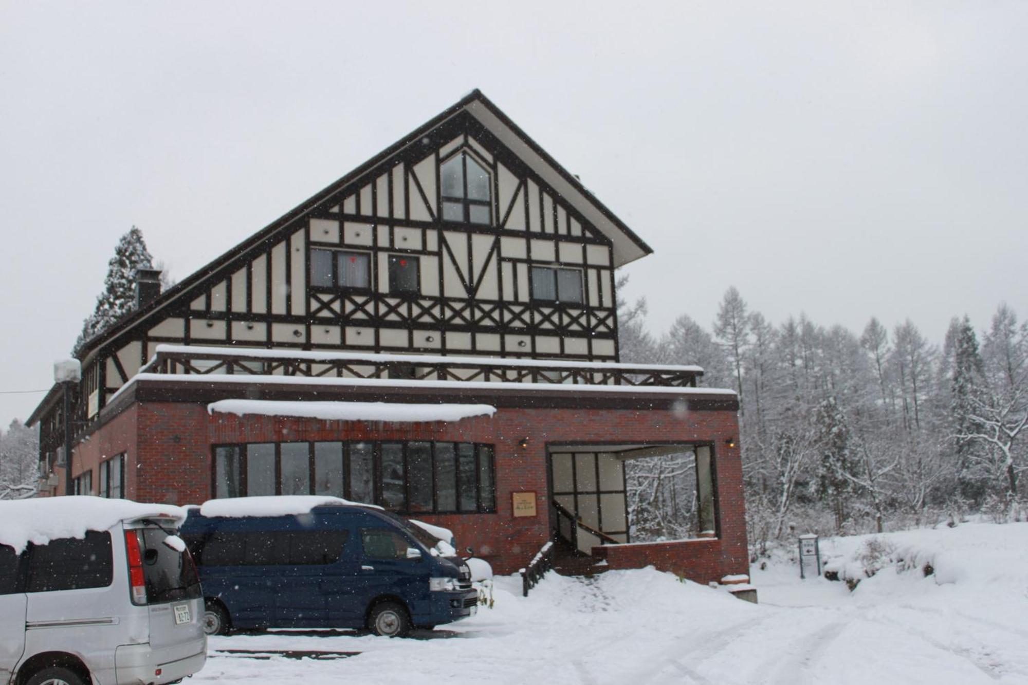 Hakuba Yamano Hotel Exterior foto